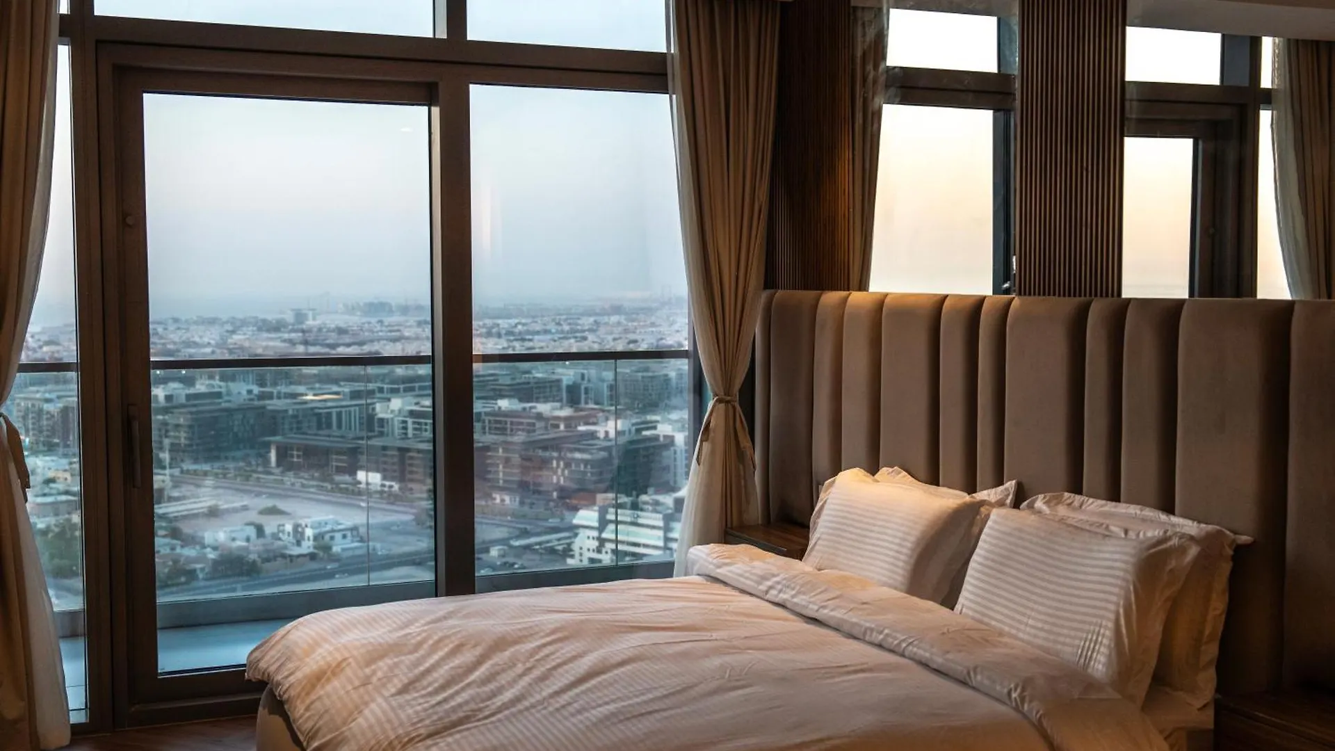 Hausreserv At Paramount Midtown Hotel - Infinity Pool With Burj Khalifa View - Luxury Apartments Dubaj