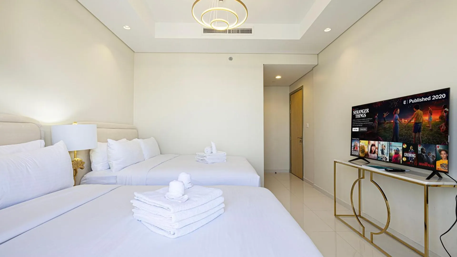Hausreserv At Paramount Midtown Hotel - Infinity Pool With Burj Khalifa View - Luxury Apartments Dubai 0*,  United Arab Emirates