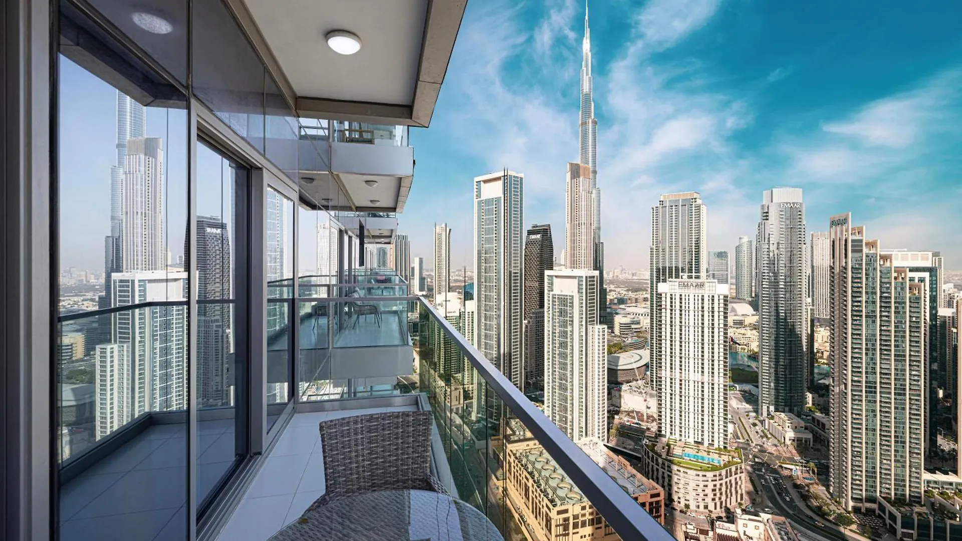 Hausreserv At Paramount Midtown Hotel - Infinity Pool With Burj Khalifa View - Luxury Apartments Dubai