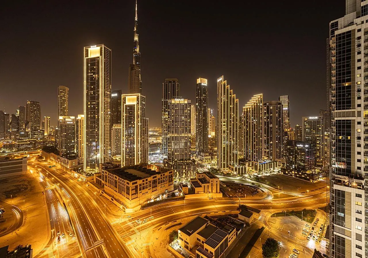 Hausreserv At Paramount Midtown Hotel - Infinity Pool With Burj Khalifa View - Luxury Apartments Dubai United Arab Emirates