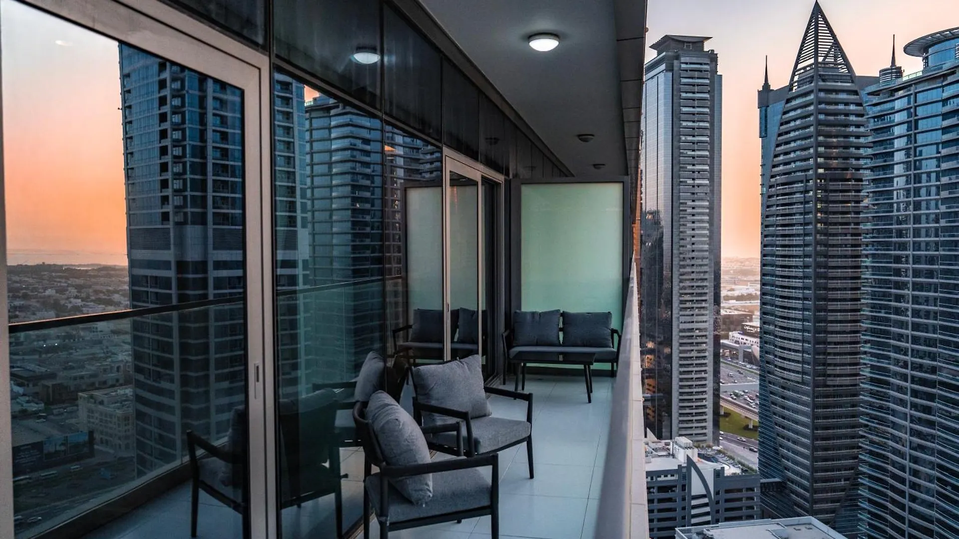 Hausreserv At Paramount Midtown Hotel - Infinity Pool With Burj Khalifa View - Luxury Apartments Dubai 0*,