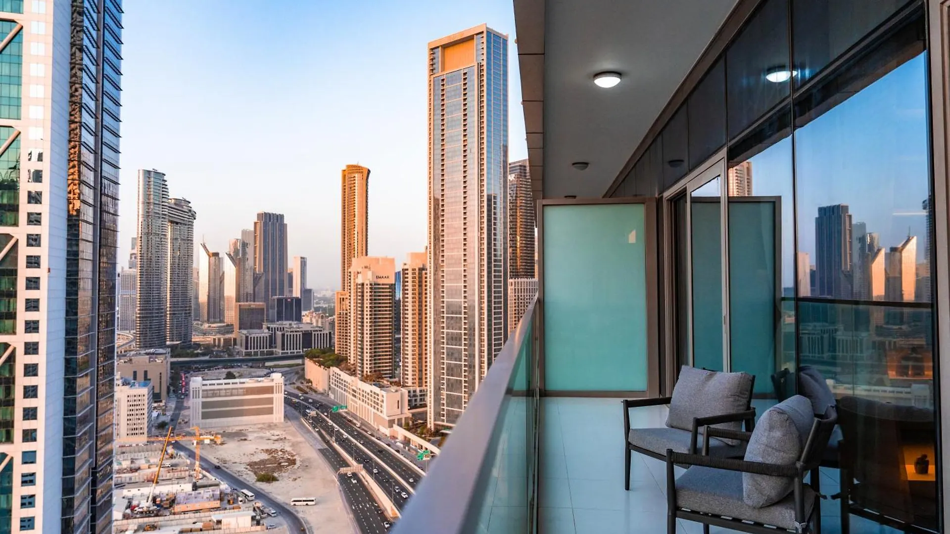Hausreserv At Paramount Midtown Hotel - Infinity Pool With Burj Khalifa View - Luxury Apartments Dubai